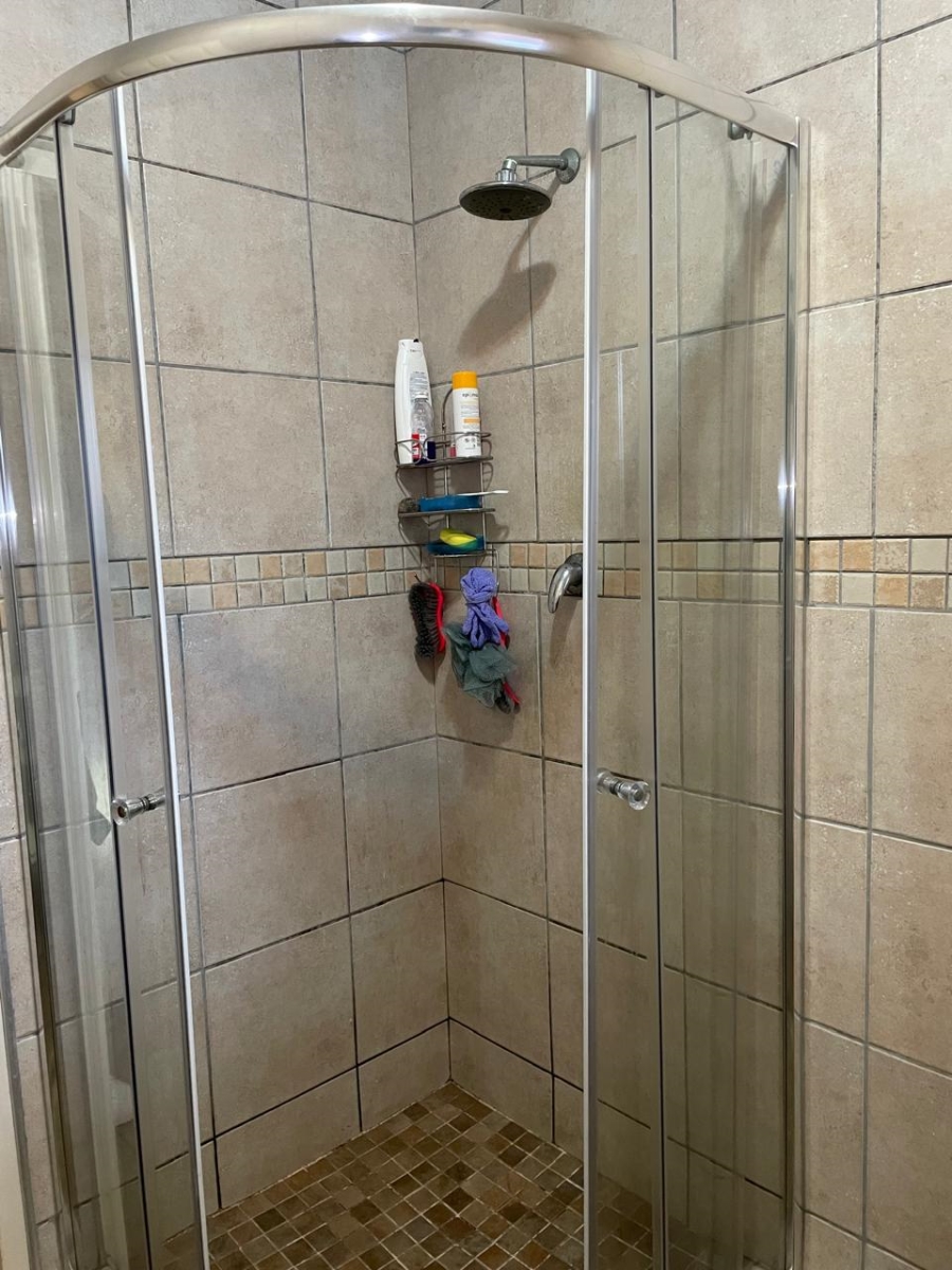 To Let 2 Bedroom Property for Rent in Chiselhurst Eastern Cape